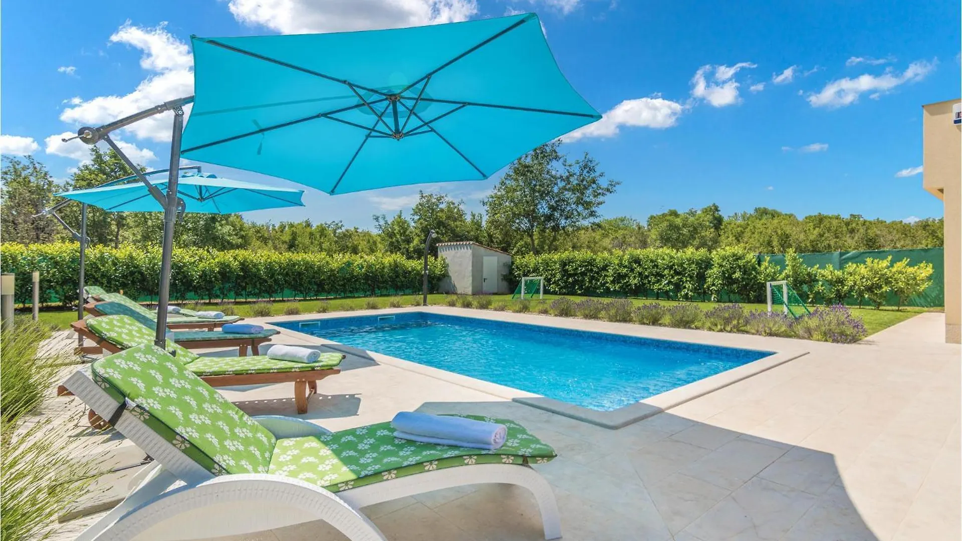 Σπίτι διακοπών Beautiful Home In Bale With Kitchen Κροατία