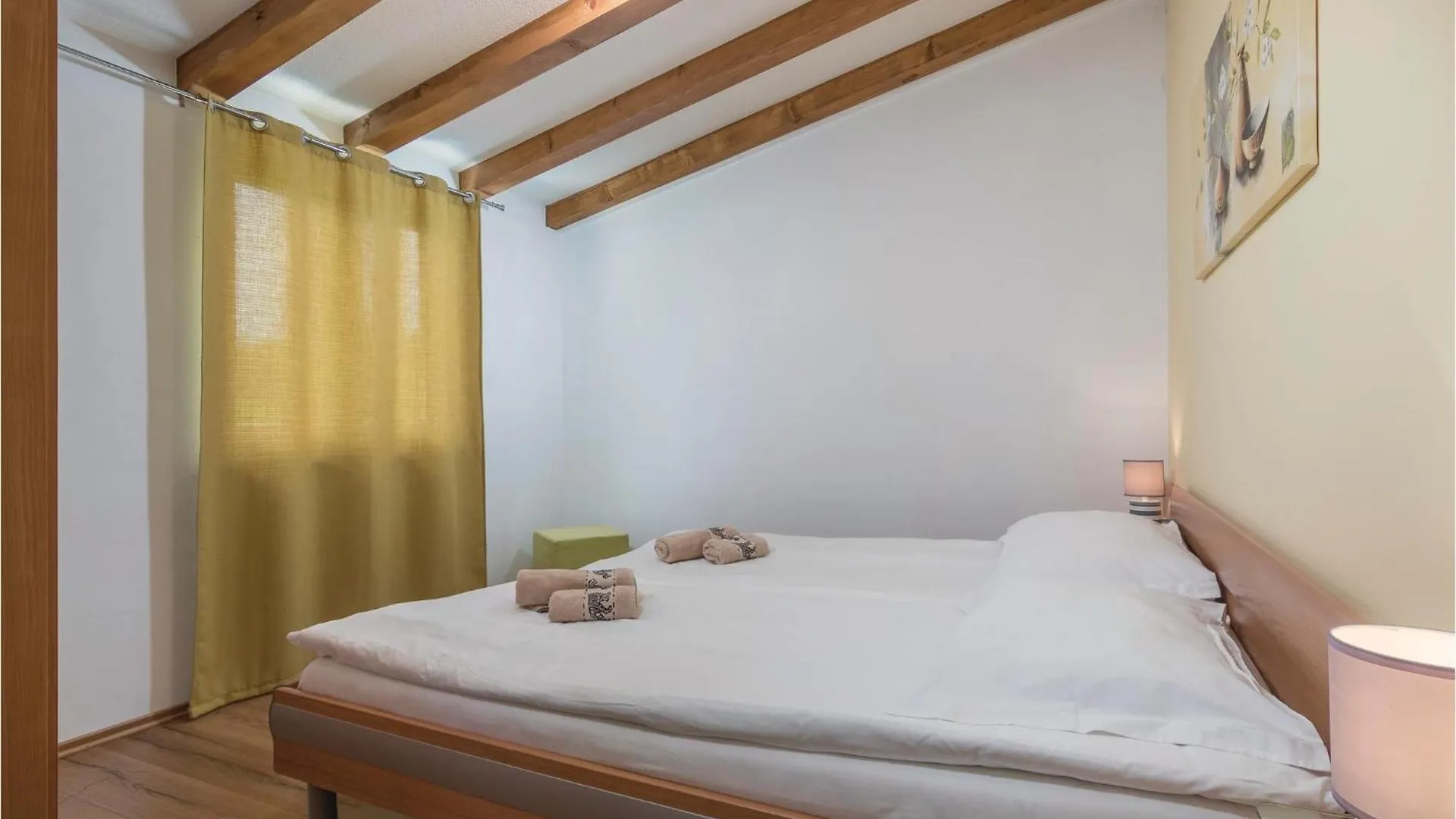 Beautiful Home In Bale With Kitchen 0*,  Croatia
