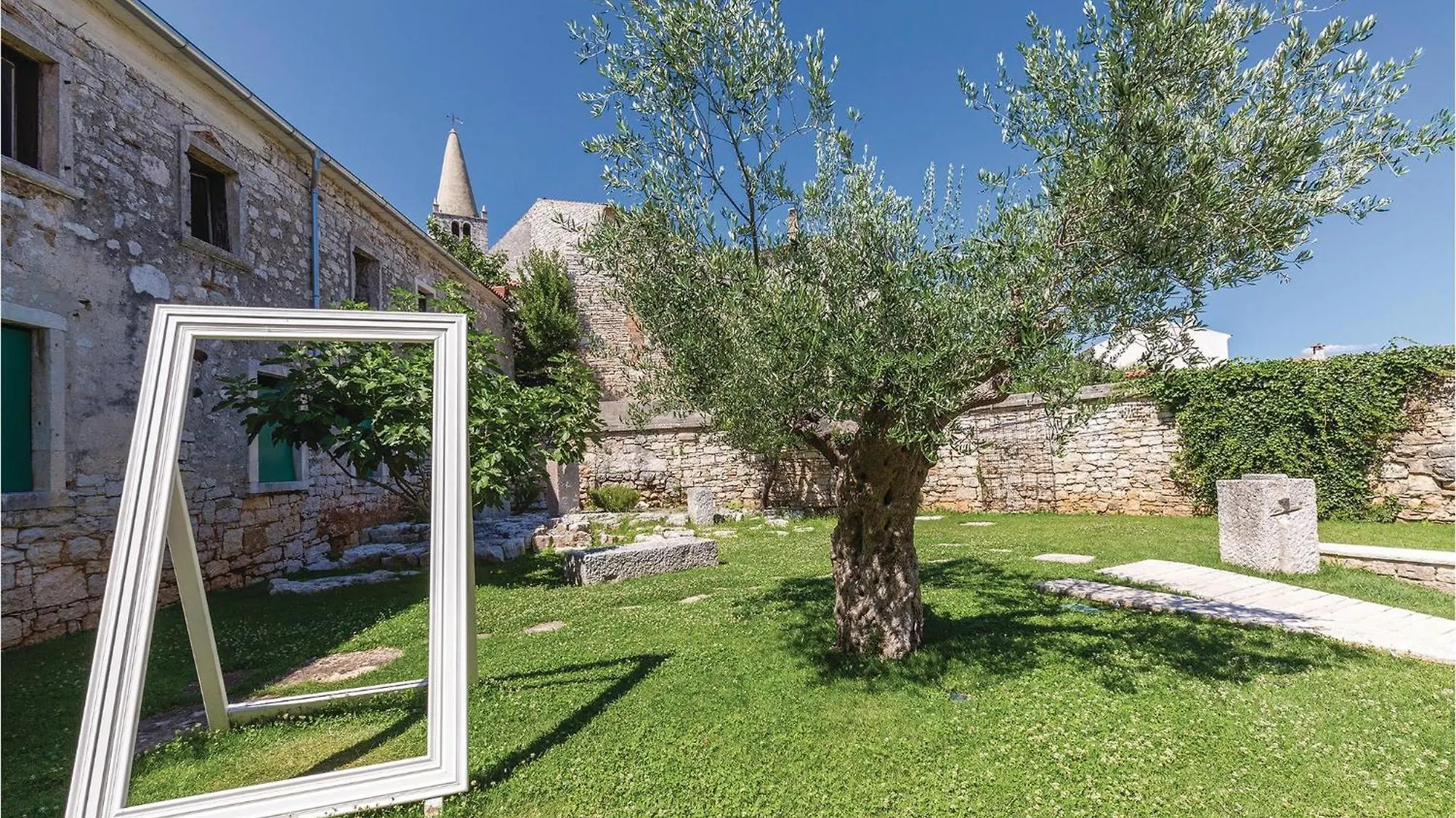 Beautiful Home In Bale With Kitchen Σπίτι διακοπών